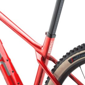 BMC TWOSTROKE 01 ONE – 29&Prime; VTT en Carbone – 2023 – prisma red / brushed alloy
