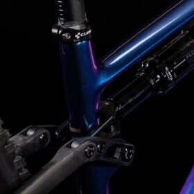 CUBE VTT Électrique Carbone 29&Prime; – AMS HYBRID ONE44 C:68X SLX 400X – 2025 – deepcobalt / black