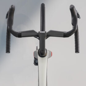 Trek Vélo de Route Carbone – MADONE SL 7 GEN 8 – 2025 – Matte Lunar Silver