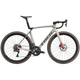 Trek Vélo de Route Carbone – MADONE SL 7 GEN 8 – 2025 – Matte Lunar Silver
