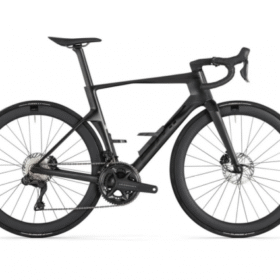 BMC – TEAM MACHINE R 01 FOUR
