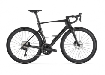 BMC – TEAM MACHINE R 01 FOUR