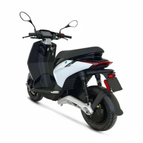 Scooter Electrique piaggio 1+