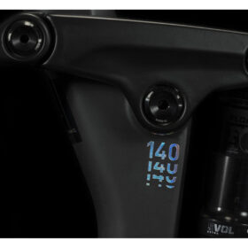 Stereo Hybrid 140 HPC SLX 750