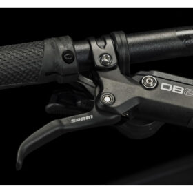 Stereo Hybrid 140 HPC Race 750